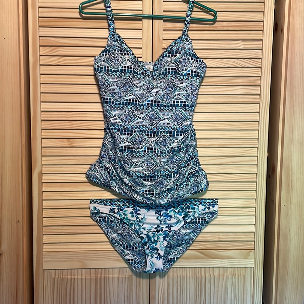 TOMMY BAHAMA 2 Piece Floral Isles Tankini Swimsuit * SZ M